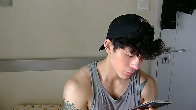 natenatejosh online show from October 30, 2025, 6:04 am