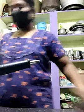 papukurty online show from October 28, 2025, 1:42 am