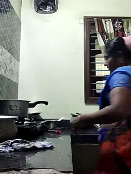 papukurty online show from April 17, 2026, 2:58 am