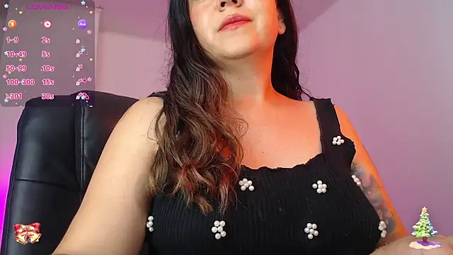 Abbyjoness21 online show from December 18, 2025, 8:04 pm