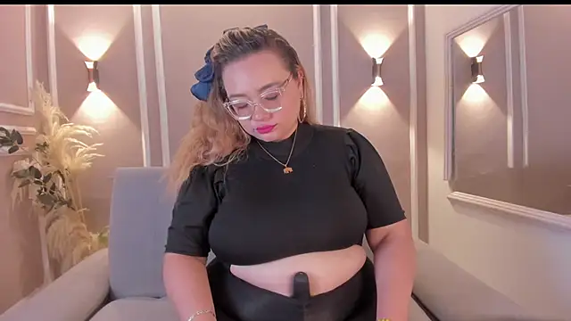 Snapshot of Amber_bunnyx chatting on September 30, 2025, 8:36 pm Amber bunnyx online show from September 30, 2025, 8:36 pm