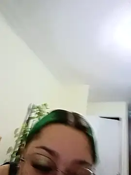 Dulcedeanis online show from February 25, 2026, 12:53 am