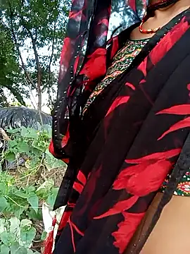 Snapshot of Shiya_janu chatting on October 12, 2025, 11:31 am Shiya janu online show from October 12, 2025, 11:31 am