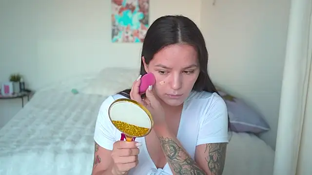 Snapshot of EwelynScott chatting on September 20, 2025, 4:02 am EwelynScott online show from September 20, 2025, 4:02 am