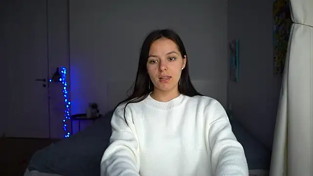 EwelynScott online show from December 5, 2025, 2:09 am