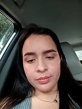 Lambedora 69 online show from November 5, 2025, 9:15 pm