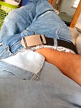 Snapshot of Jefeeeeeeeeee chatting on October 29, 2025, 5:25 pm Jefeeeeeeeeee online show from October 29, 2025, 5:25 pm