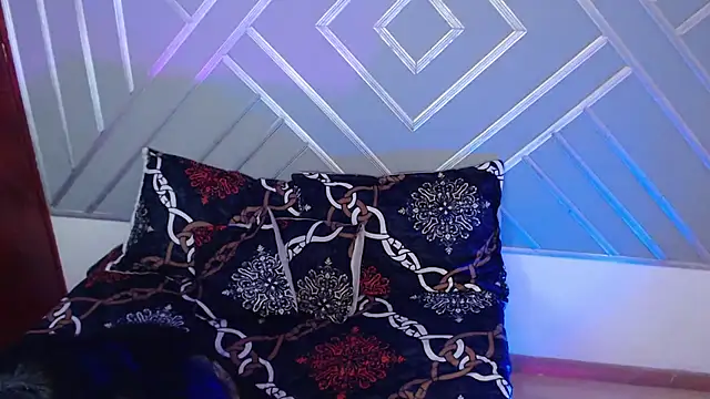 sashabluex online show from October 9, 2025, 2:31 am