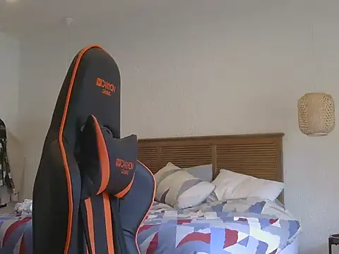 Snapshot of TroyDieselXXX chatting on November 3, 2025, 6:36 am TroyDieselXXX online show from November 3, 2025, 6:36 am