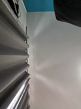 mikeara90 online show from October 8, 2025, 12:03 pm