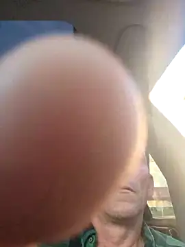 Snapshot of Scooter197352 chatting on October 2, 2025, 2:13 pm Scooter197352 online show from October 2, 2025, 2:13 pm