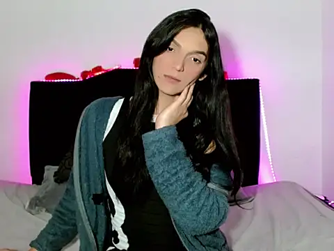 x isabella x online show from November 15, 2025, 6:44 am