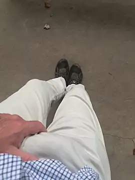 cyclone1212 online show from November 22, 2025, 11:53 am