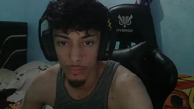 Dark DesireX online show from April 17, 2026, 1:36 pm