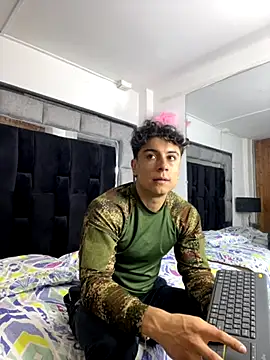 MR MUSCLE online show from November 11, 2025, 11:54 am