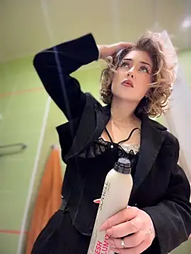 KellyKeler online show from March 30, 2026, 10:38 am