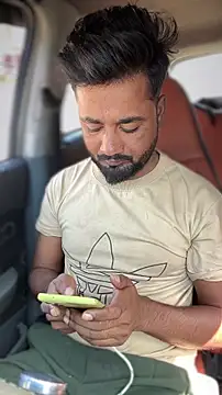 Munny6677 online show from February 7, 2026, 7:23 am