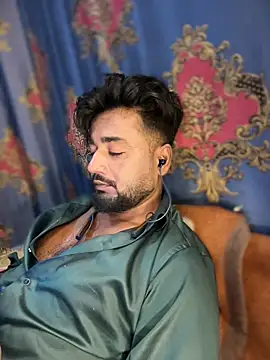 Munny6677 online show from February 28, 2026, 6:31 pm