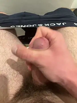 Snapshot of hugehairycock_98 chatting on October 3, 2025, 5:21 pm hugehairycock 98 online show from October 3, 2025, 5:21 pm