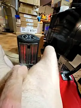 Sampzon online show from April 29, 2026, 4:38 am