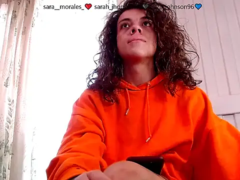 saara johnson496 online show from December 2, 2025, 11:48 am