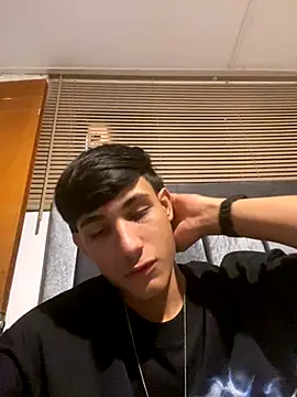 Snapshot of cody_fox10 chatting on September 21, 2025, 8:32 pm cody fox10 online show from September 21, 2025, 8:32 pm