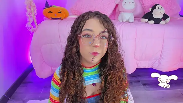 hannacutegod online show from October 31, 2025, 5:52 am