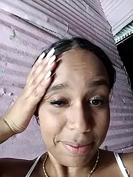 Fernanda30 online show from September 24, 2025, 7:50 pm