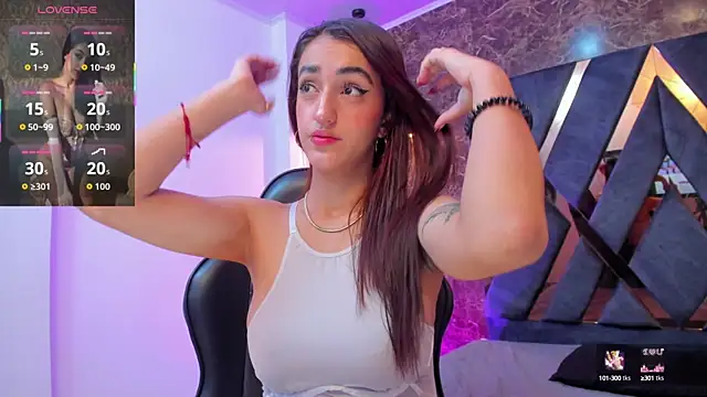 LexiVie  online show from October 10, 2025, 9:03 pm