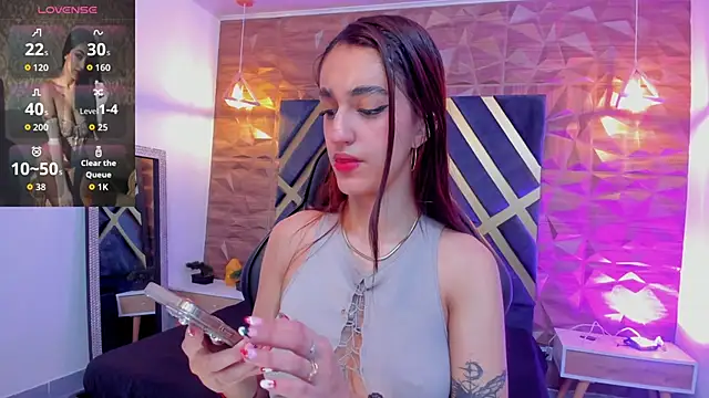 LexiVie  online show from October 14, 2025, 11:16 pm