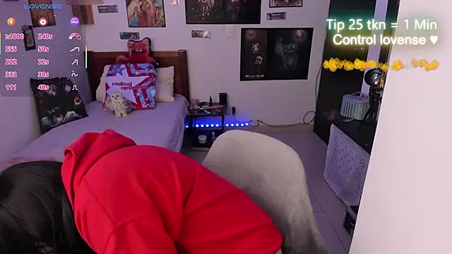 Cherry blush  online show from February 4, 2026, 8:58 pm