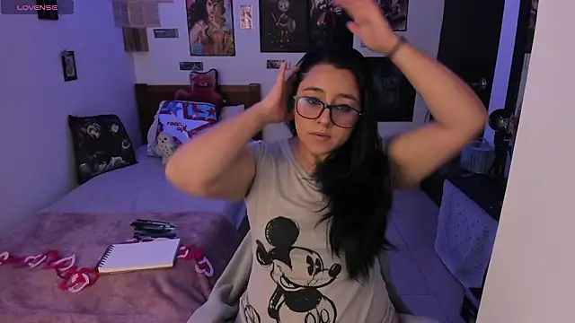 Cherry blush  online show from February 7, 2026, 5:16 pm