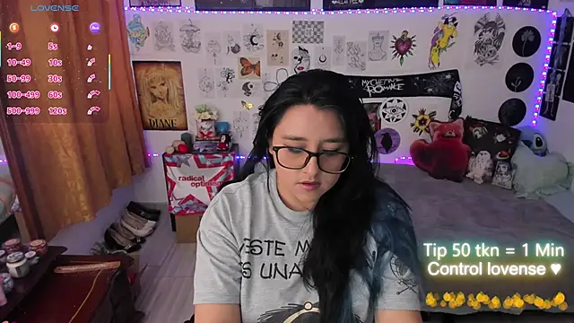 Cherry blush  online show from April 13, 2026, 10:48 pm