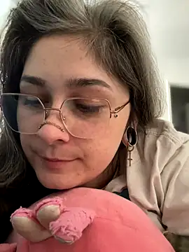 Alix Valentine online show from September 20, 2025, 4:08 pm