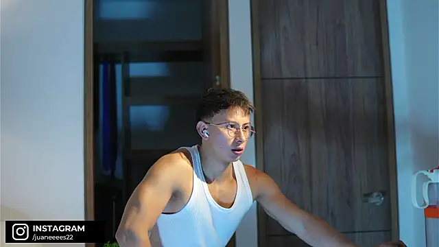 DeusbelliS online show from March 16, 2026, 12:38 am