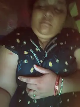 Villageanuty online show from September 26, 2025, 2:04 am