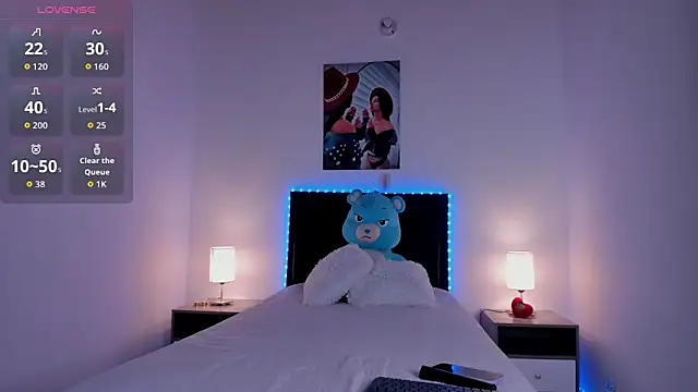  alana grey  online show from March 2, 2026, 1:07 pm