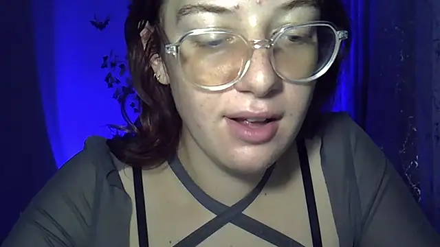 Snapshot of Lily_Ember chatting on October 25, 2025, 8:14 pm Lily Ember online show from October 25, 2025, 8:14 pm