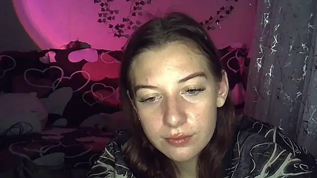 Snapshot of Lily_Ember chatting on November 13, 2025, 7:24 pm Lily Ember online show from November 13, 2025, 7:24 pm