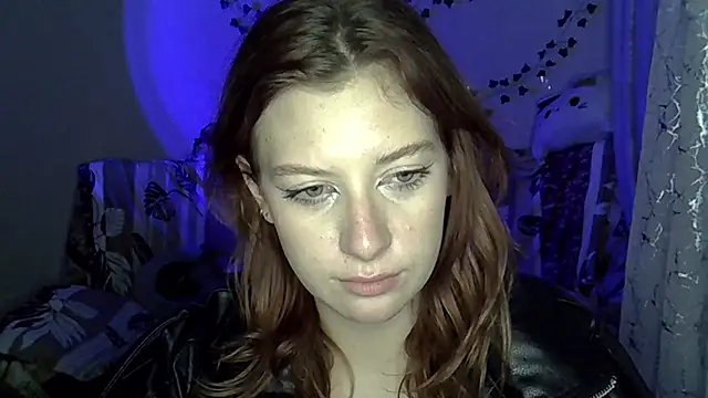 Snapshot of Lily_Ember chatting on December 2, 2025, 8:04 pm Lily Ember online show from December 2, 2025, 8:04 pm