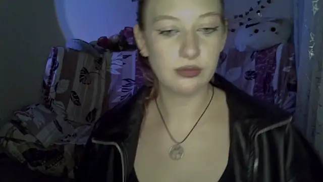 Snapshot of Lily_Ember chatting on December 5, 2025, 6:37 pm Lily Ember online show from December 5, 2025, 6:37 pm