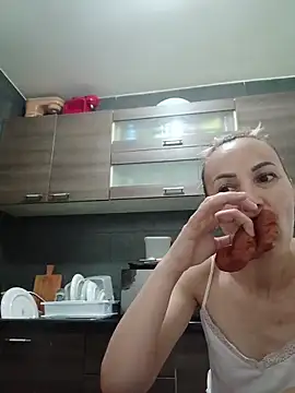 Aly-john1985 online show from October 9, 2025, 5:49 am