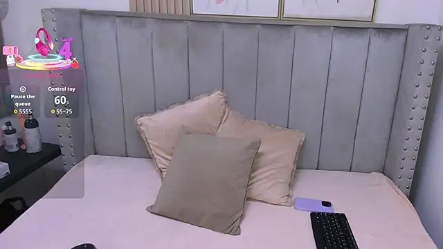 Anya Belth online show from September 30, 2025, 8:14 pm