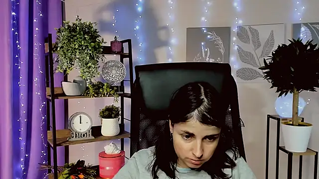 MartaEdams online show from January 14, 2026, 6:19 am