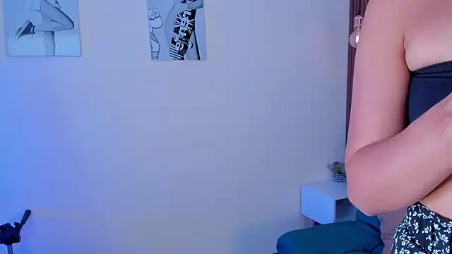 SamayRyann online show from December 16, 2025, 1:05 pm