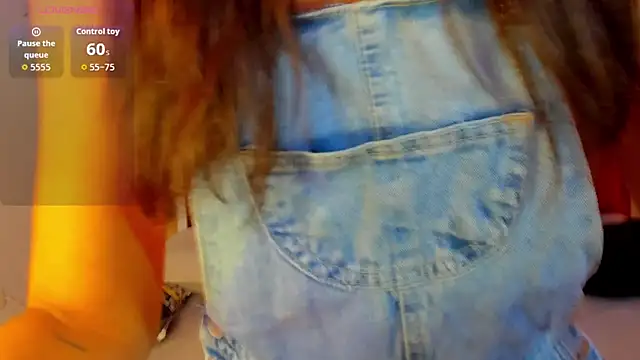 SamayRyann online show from February 5, 2026, 1:16 pm