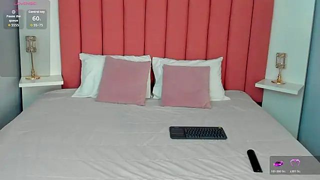 SamayRyann online show from March 12, 2026, 1:28 pm