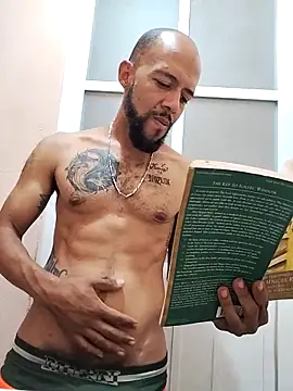 wolfsexmxn online show from September 12, 2025, 9:15 pm