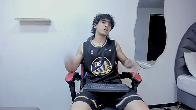 Snapshot of JackesTaylor chatting on September 20, 2025, 5:41 am JackesTaylor online show from September 20, 2025, 5:41 am