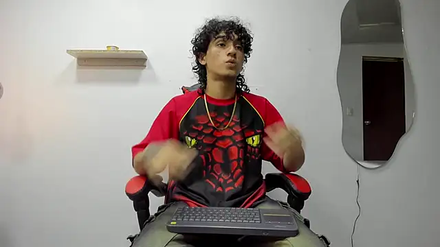 Snapshot of JackesTaylor chatting on October 10, 2025, 4:33 am JackesTaylor online show from October 10, 2025, 4:33 am